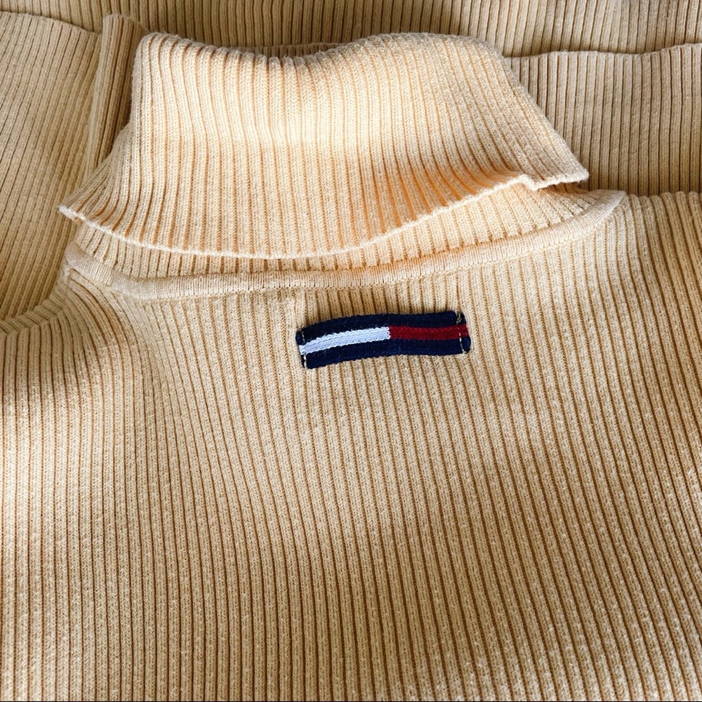 Y2K Vintage Tommy Hilfiger / Yellow Turtleneck / L - Picture 3 of 10